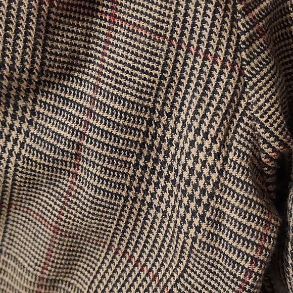 MAX RAVE Collared Cropped Multi-pattern Top - Picture 3 of 7